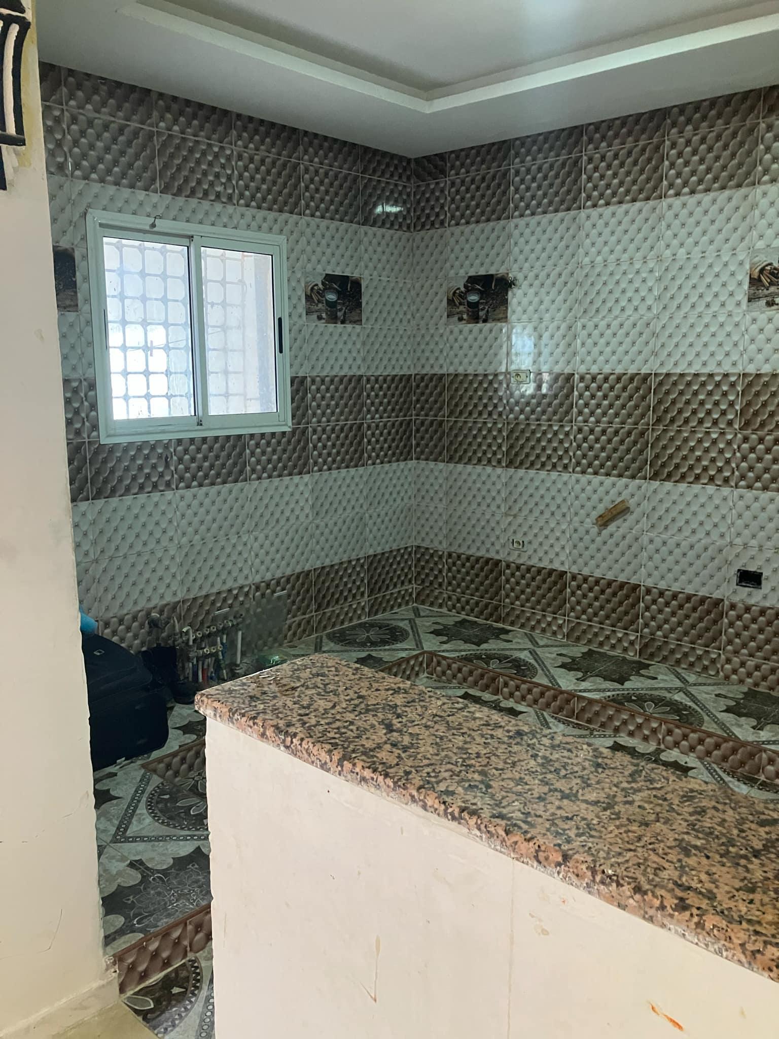 *منزل مع طابق أول + أرض بواد ميمون (بعد القنطرة، طريق كروسية)       إعلان بيع عقار 🏡